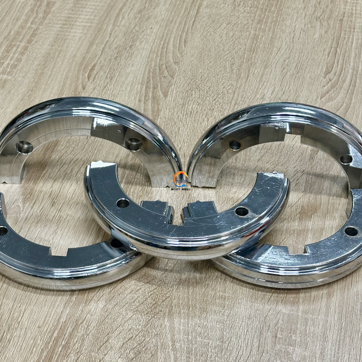 BÁNH XE CÁN LẰN (压线轮）